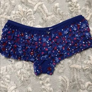 Super cute red white and blue Star ⭐️ boyshorts